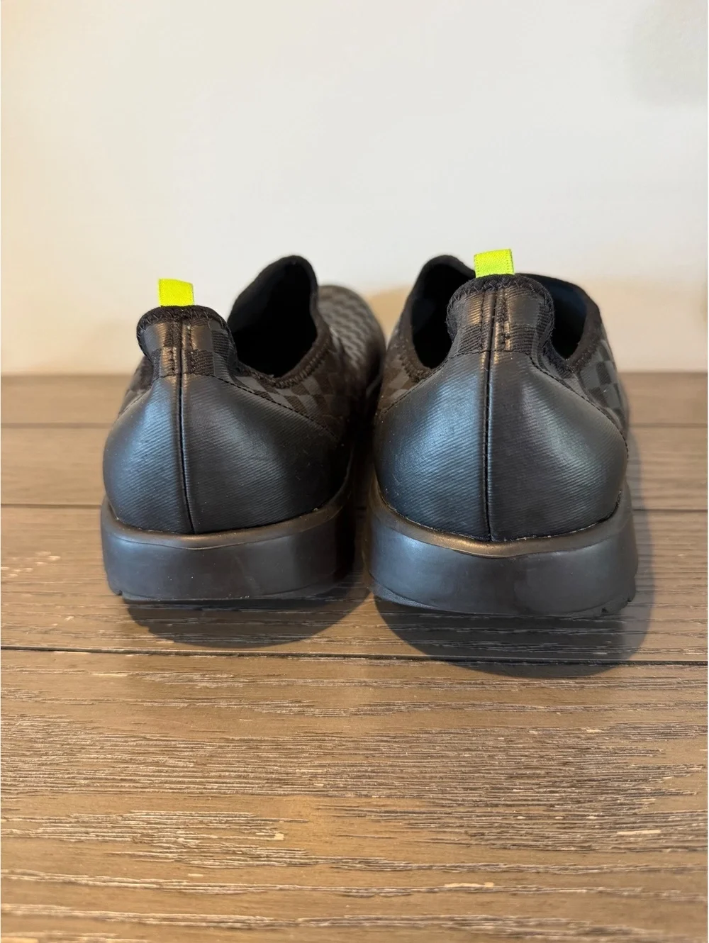 Oofos Black Slip-On Shoes Size 14